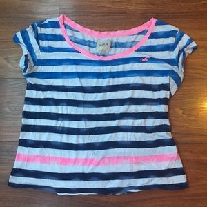 Hollister ladies top. Size small.